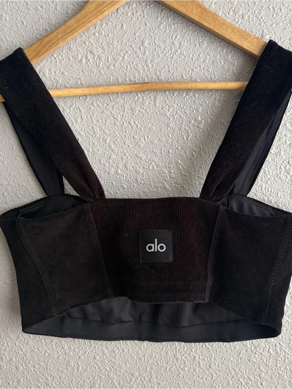 Alo Yoga Black Micro Corduroy Winter Break Bra